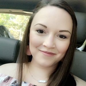Meet your Posher, Arielle